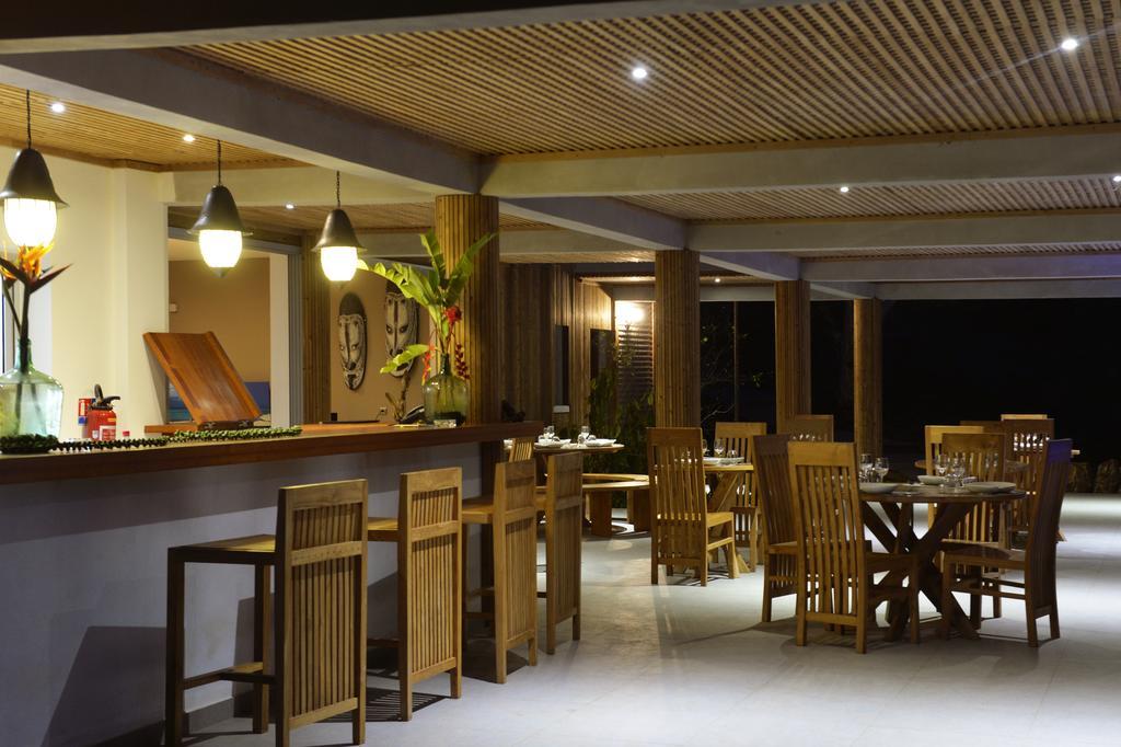 Betikure Parc Lodge Bourail Eksteriør bilde